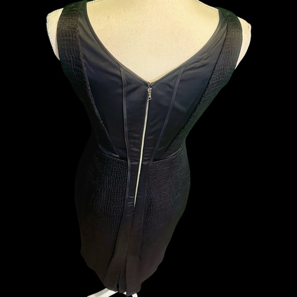 Marc Jacobs Vintage Black Wool & Silk Blend Textured Jacquard Midi Dress Size 0 - Picture 9 of 15